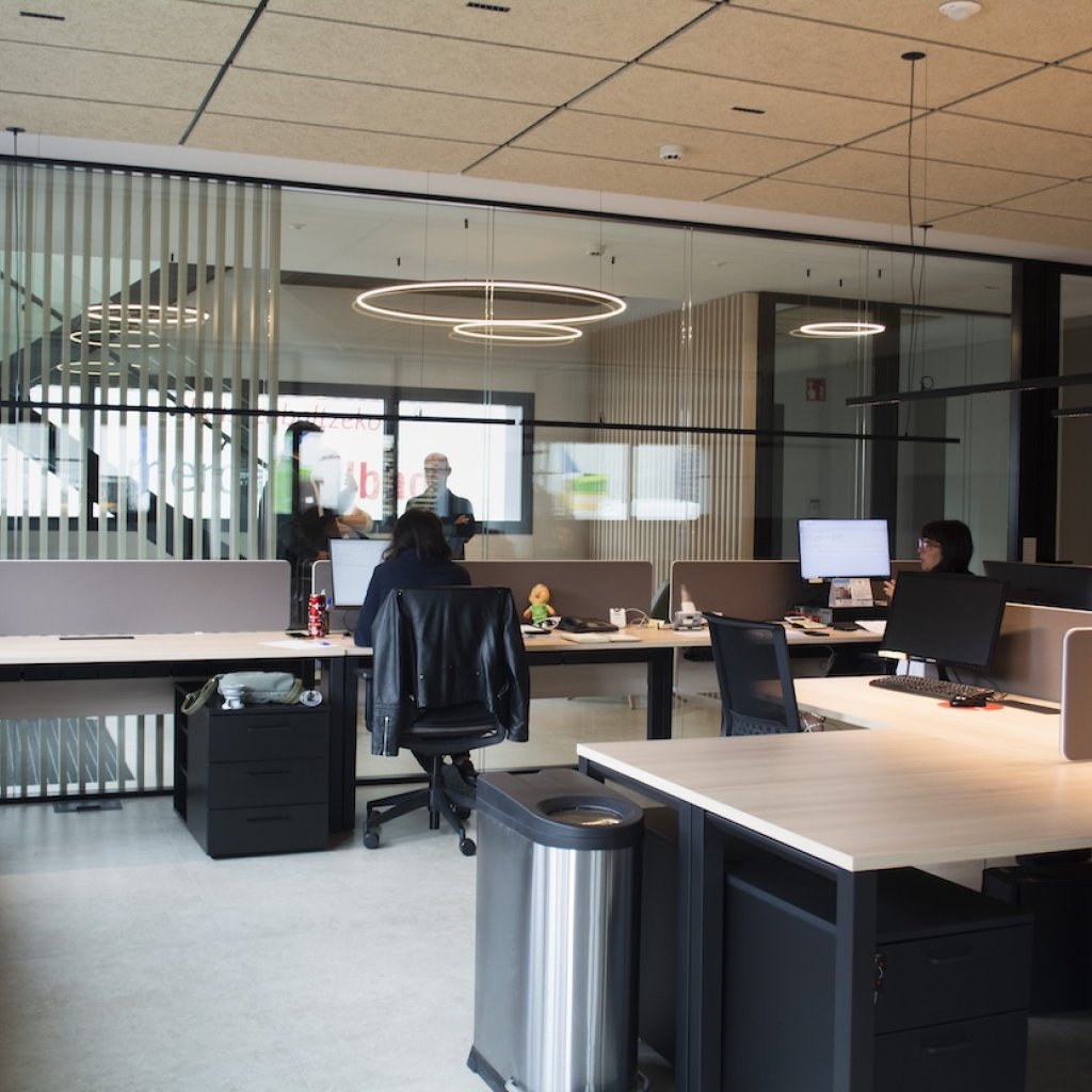 Proyecto de Reforma Oficina - Paturpat - Oficina Moderna