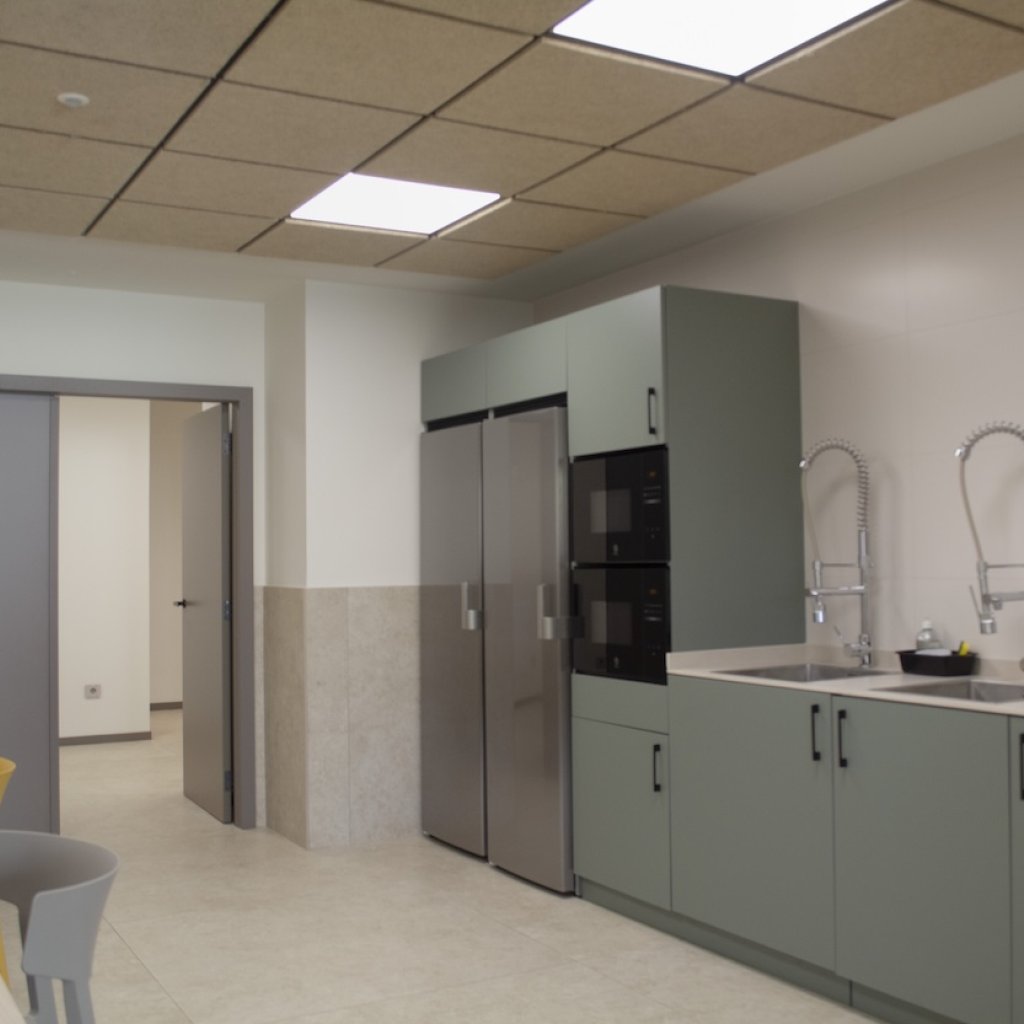 Proyecto de Reforma Oficina - Paturpat - Comedor y Office